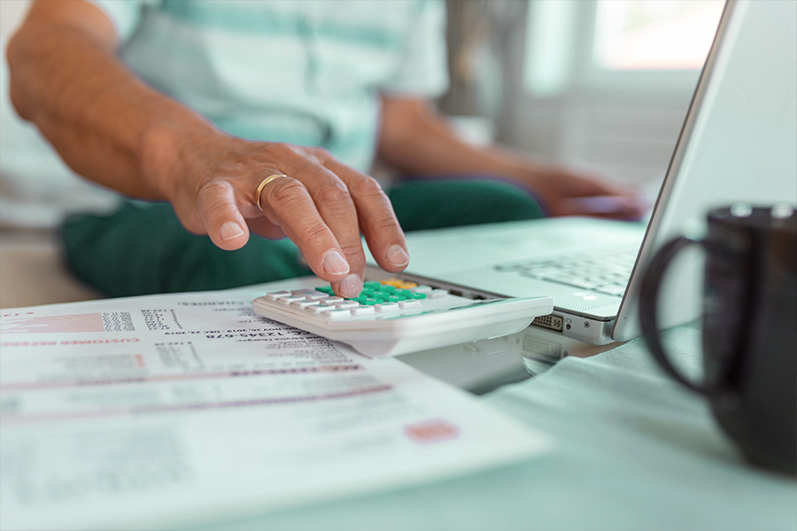 Cálculo de folha de pagamento